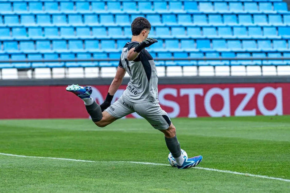 Zidane đang bị… 'Simeone hóa' Zidane đang bị… 'Simeone hóa'